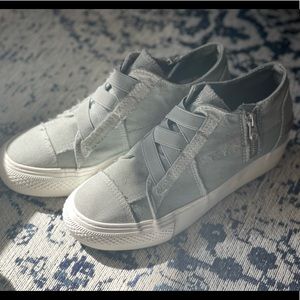 Blowfish Wedge Sneakers - Light Grey 8.5